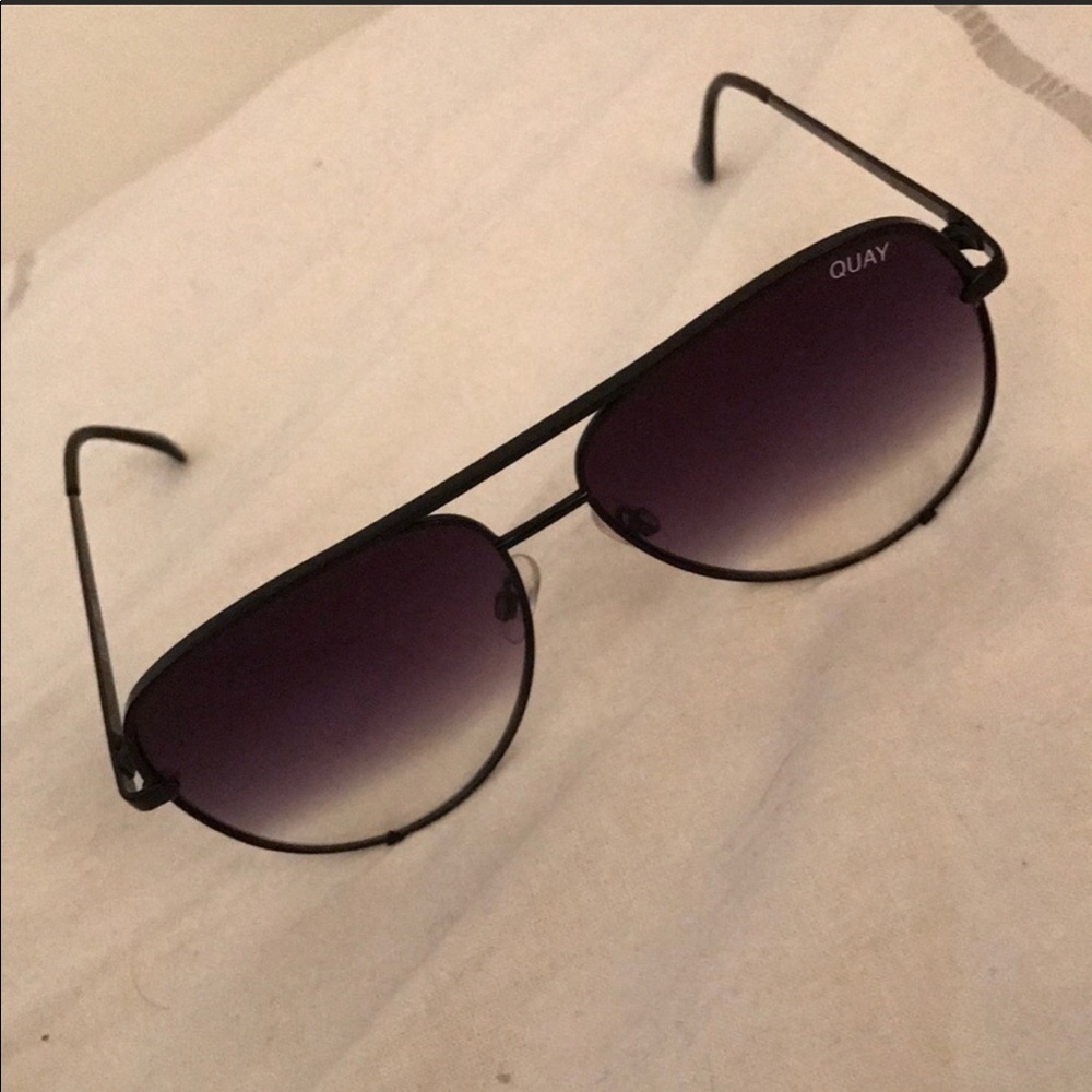 Black quay high key mini sunglasses